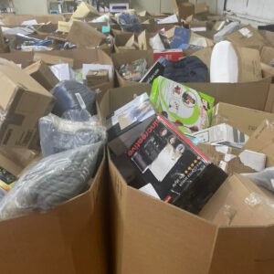 Walmart Smalls Truckload: 24-Pallet Load of Small-Item Customer Returns