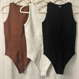 OQQ Women's Activewear Pallet: 260-280 Piece Gymwear & Athleisure Bundle