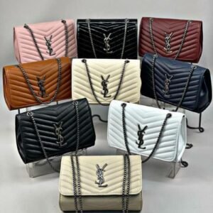 Women's Handbag Liquidation Pallet: Assorted Overstock Purses & Wallets