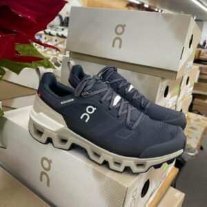 Cloud Nova Shoe Pallet: Boxed On-Style Sneakers by the Lot